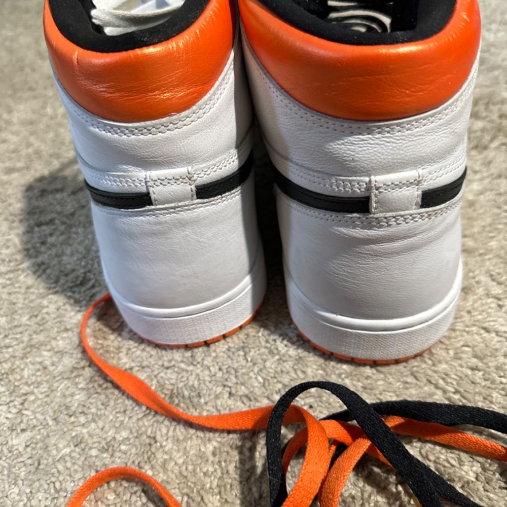 Jordan 1 - Picture 3 of 4